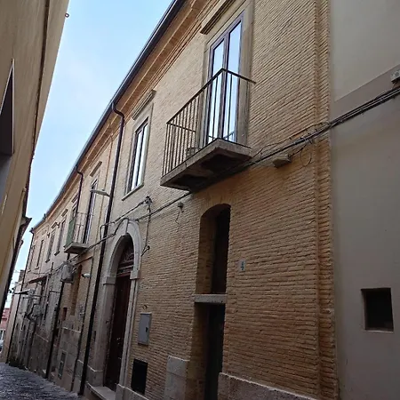 招待所 Palazzo Schiru